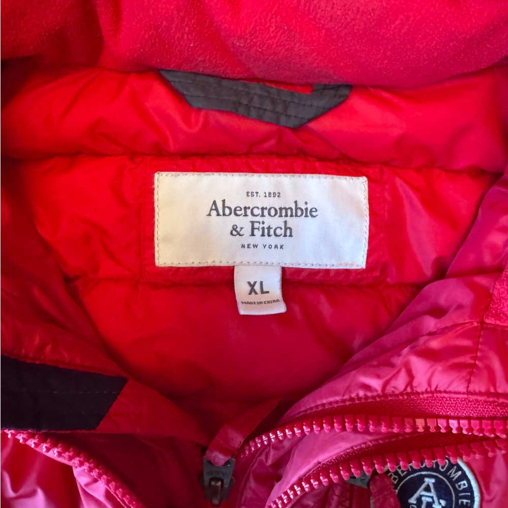 Men’s Puffer Coat - Picture 2 of 4